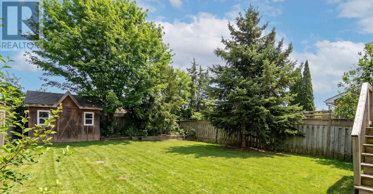 MAIN & UPPER-11 Jollow Drive, Clarington, ON, L1C 4V9 - 17