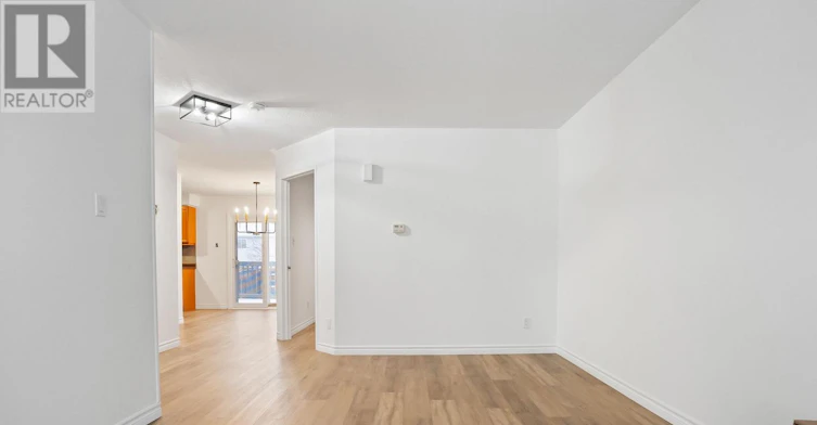 MAIN & UPPER-11 Jollow Drive, Clarington, ON, L1C 4V9 - 5
