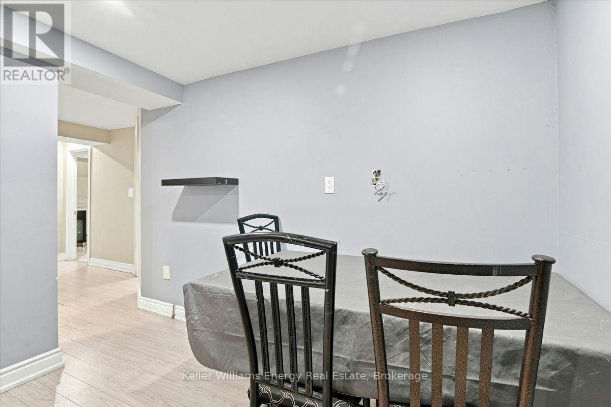 21 Upland Drive, Whitby, ON, L1N 8H9 - 5