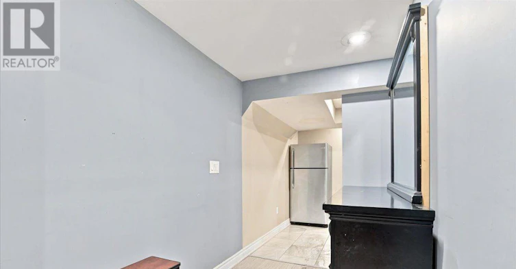 21 Upland Drive, Whitby, ON, L1N 8H9 - 6