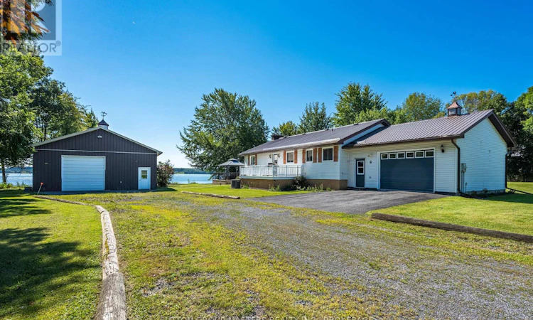 175 Pleasure Pt Lane