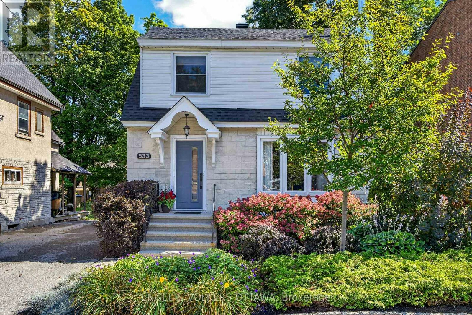 533 Hilson Avenue, Ottawa, ON, K1Z 6C9