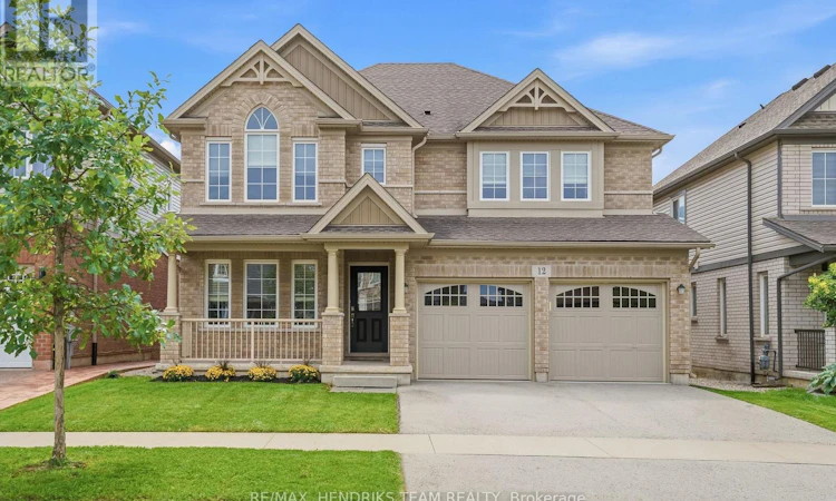 12 Riley Avenue