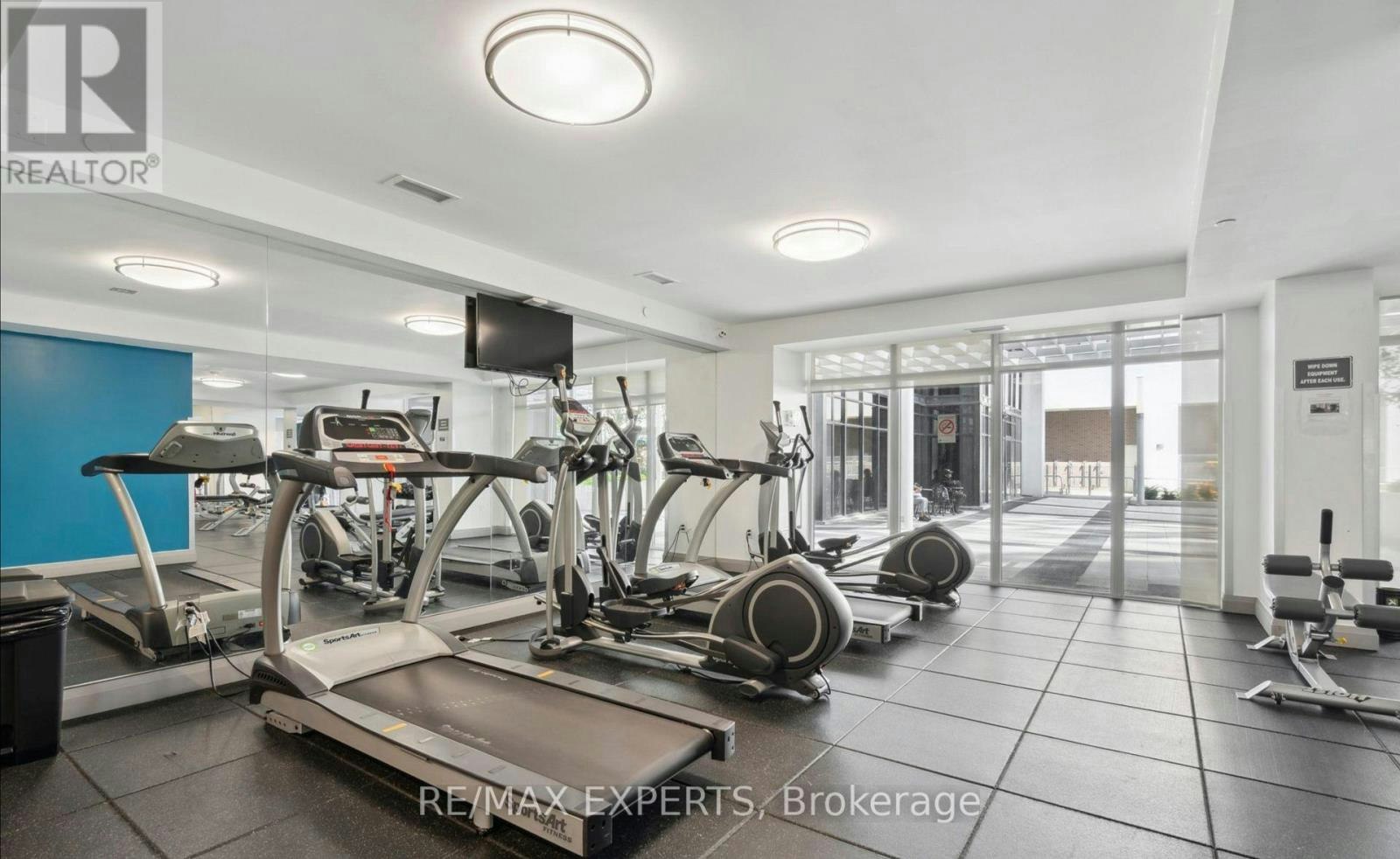 1122-400 Adelaide Street E, Toronto, ON, M5A 1N4 - 8