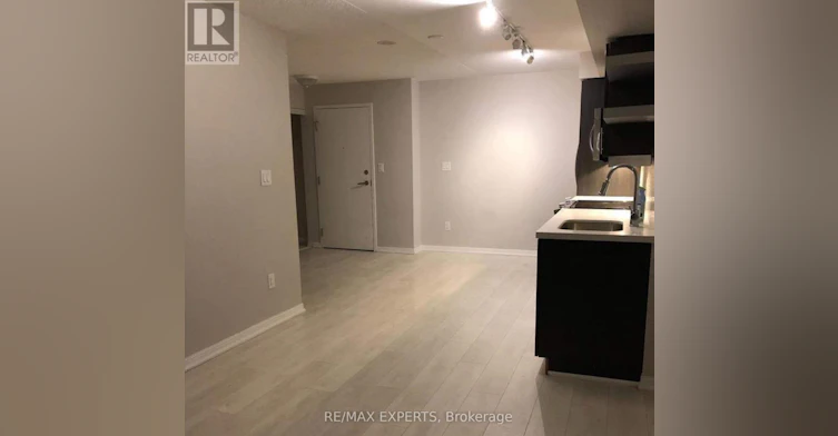 1122-400 Adelaide Street E, Toronto, ON, M5A 1N4 - 5
