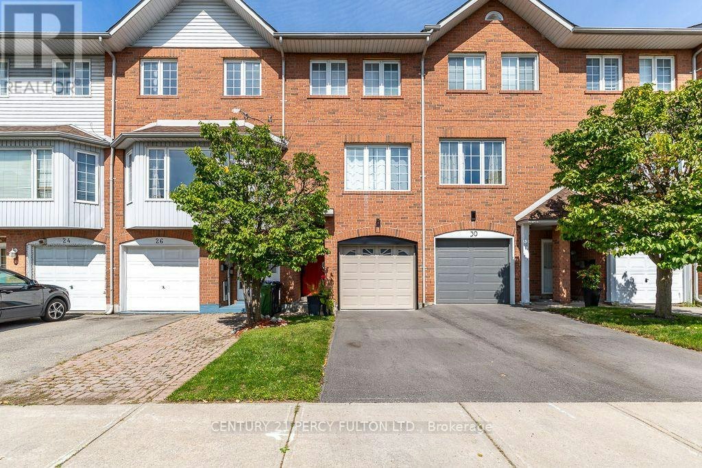 28 Rumi Crescent, Toronto, ON, M4A 2X6