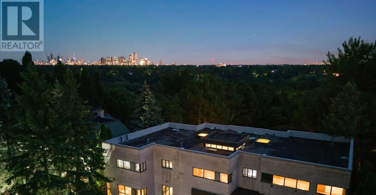 23 Bayview Ridge, Toronto, ON, M2L 1E3 - 2
