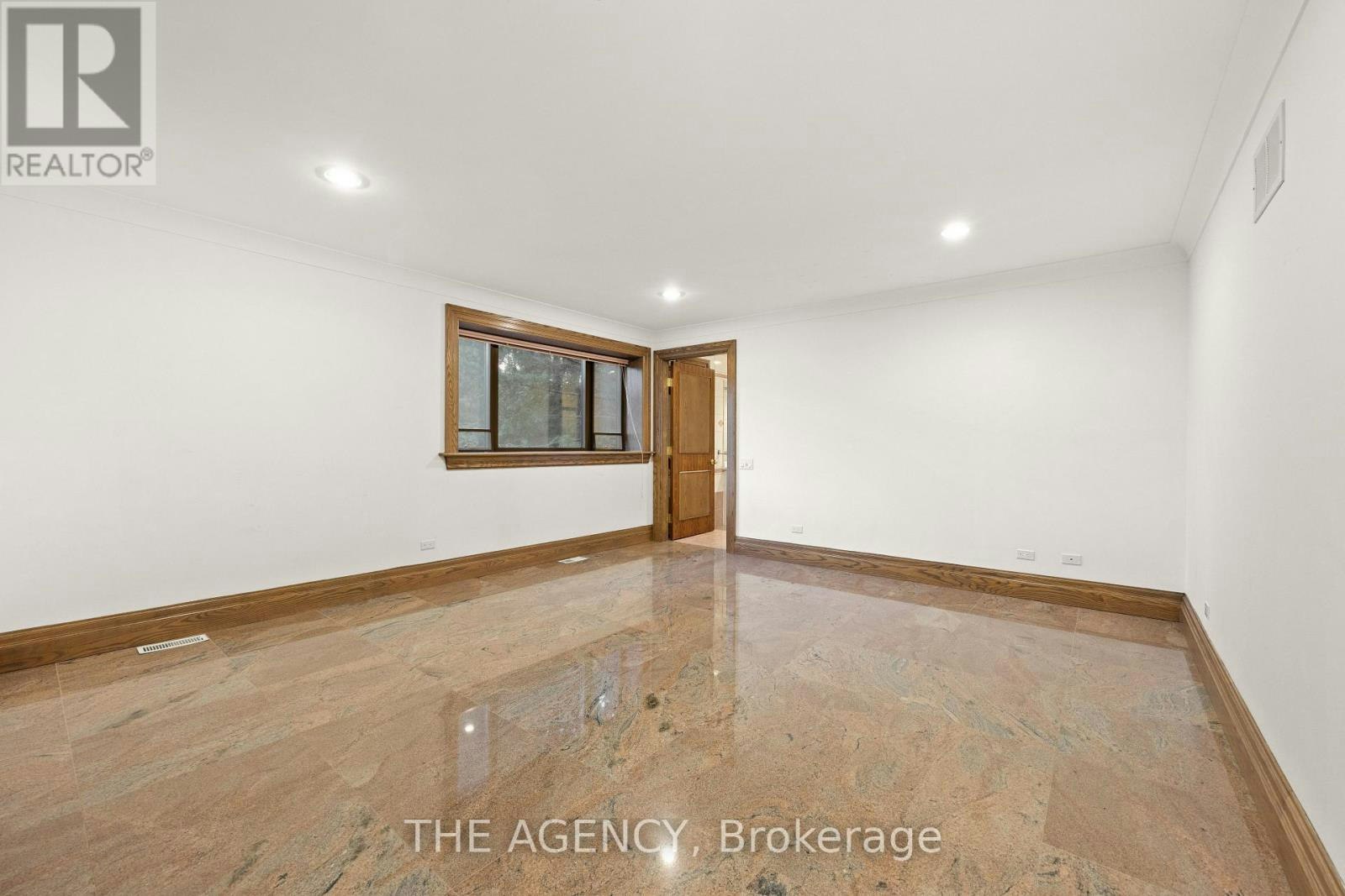 23 Bayview Ridge, Toronto, ON, M2L 1E3 - 26