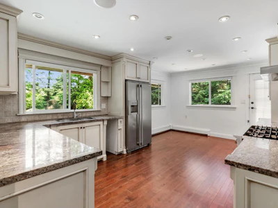 13788 32 Avenue - 5