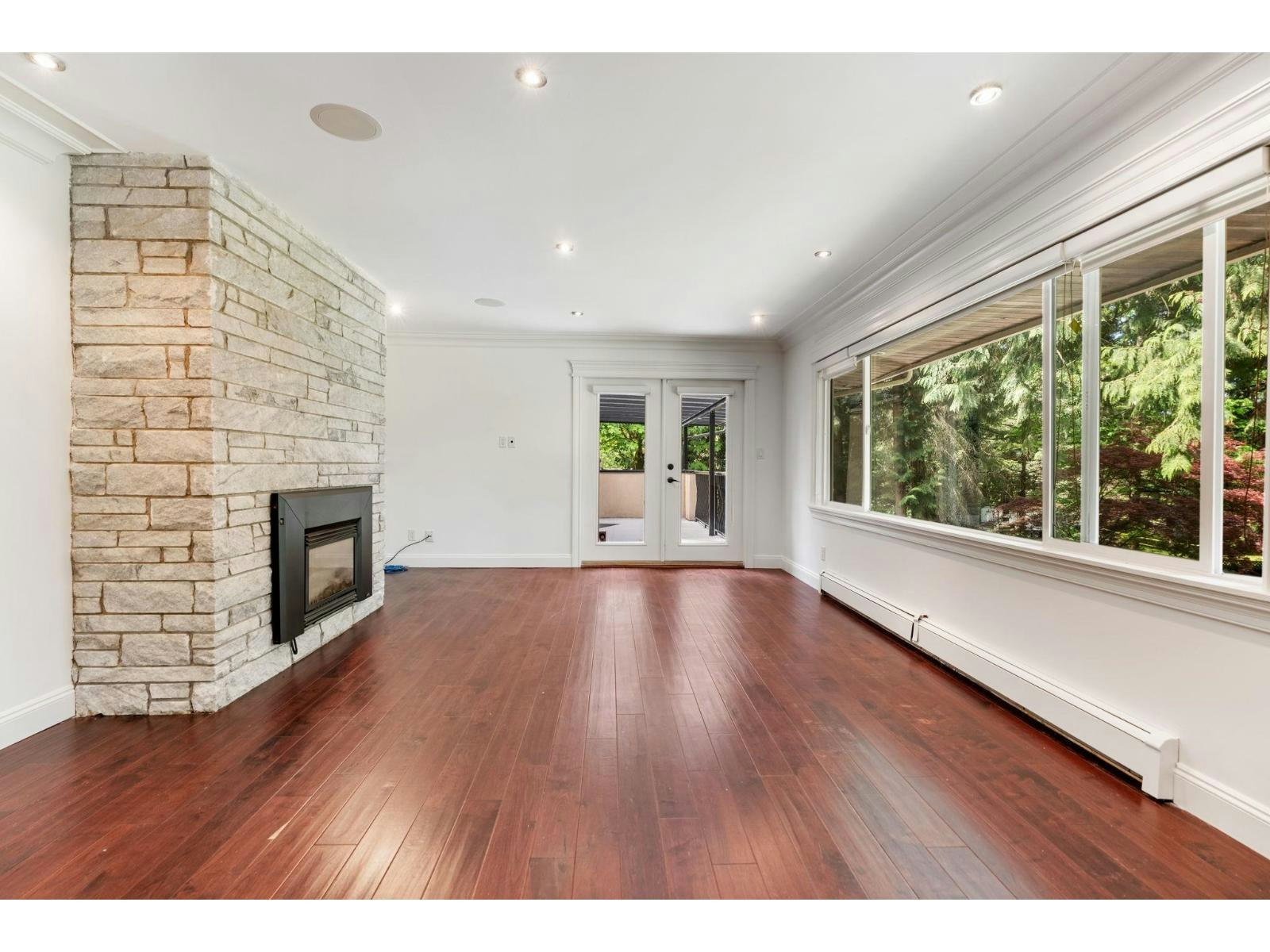 13788 32 Avenue - 2