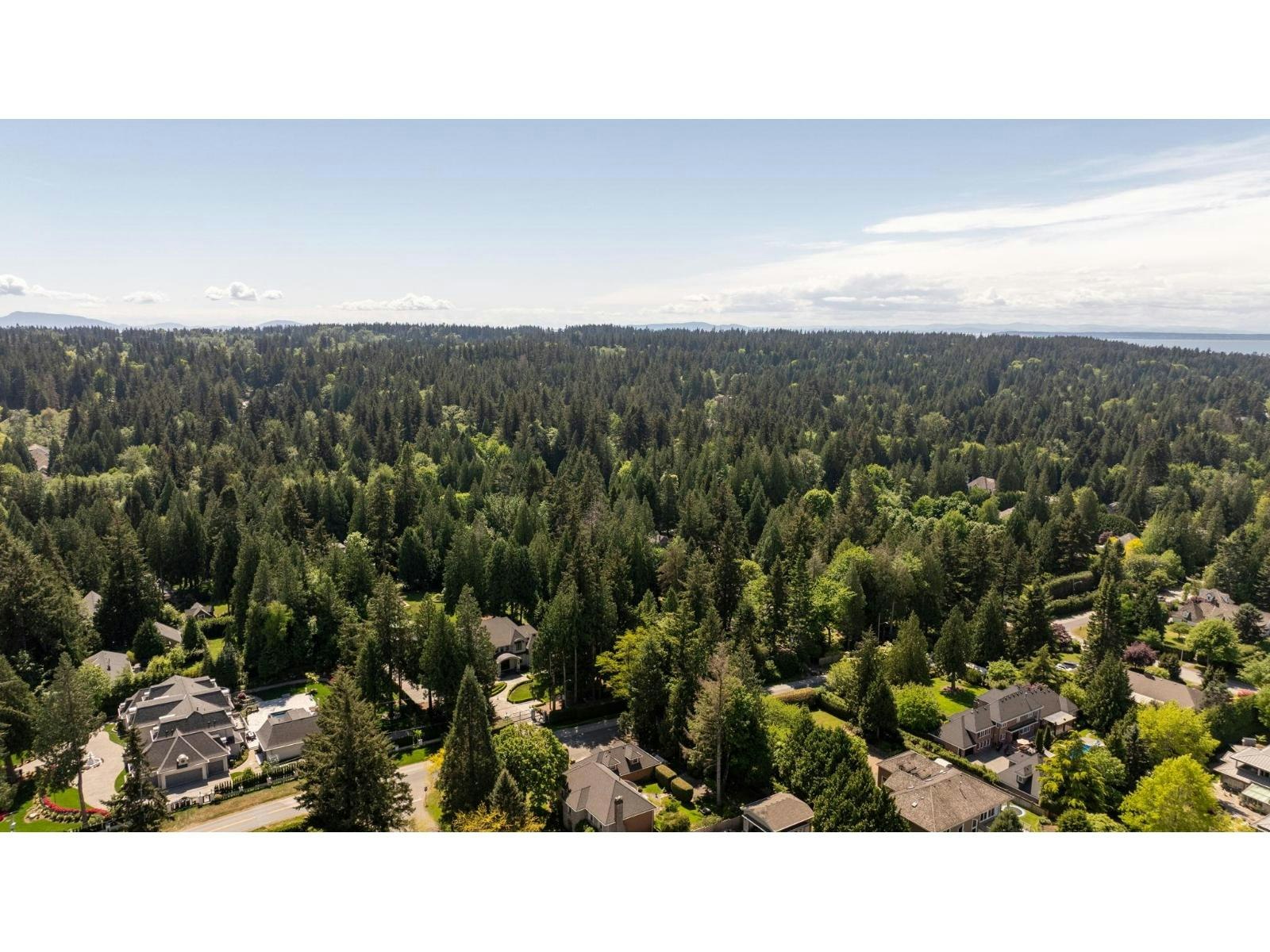 13788 32 Avenue, Surrey, BC, V4P 2B8 - 40