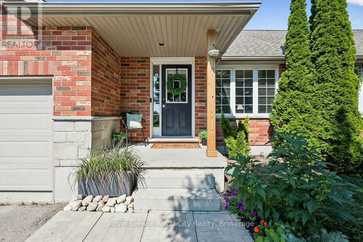 105 Spencer Drive, Centre Wellington, ON, N0B 1S0