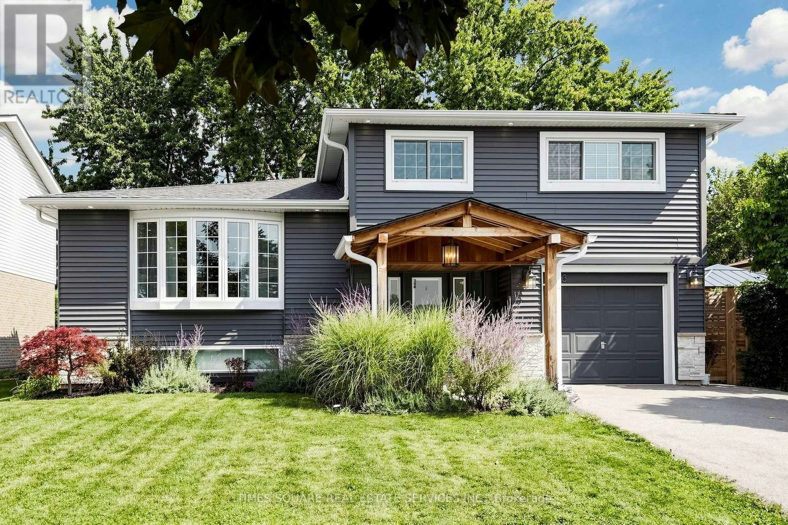1493 Clinton Court, Burlington, ON, L7M 1N1