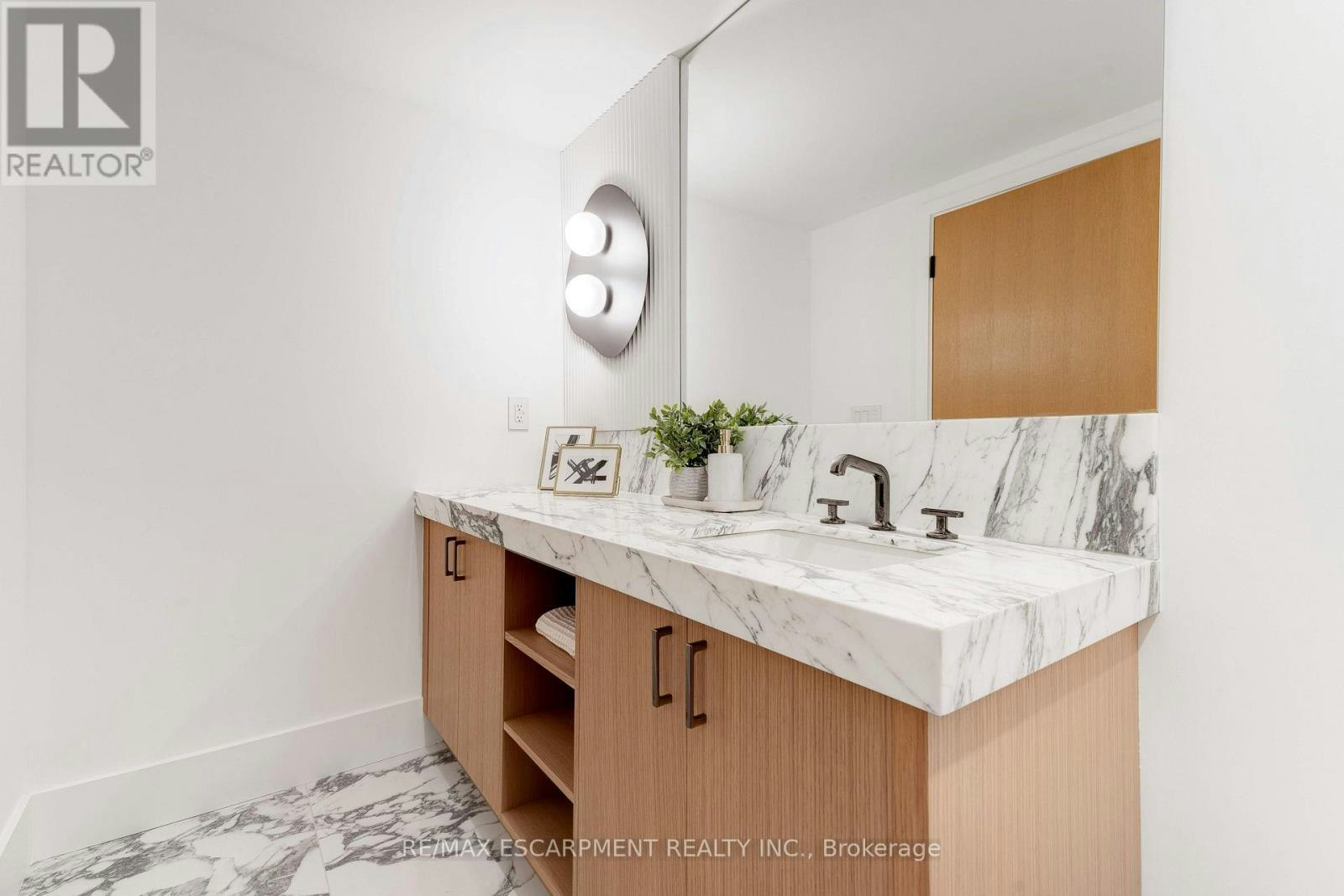 PH1-20 Niagara Street, Toronto, ON, M5V 3L8 - 26