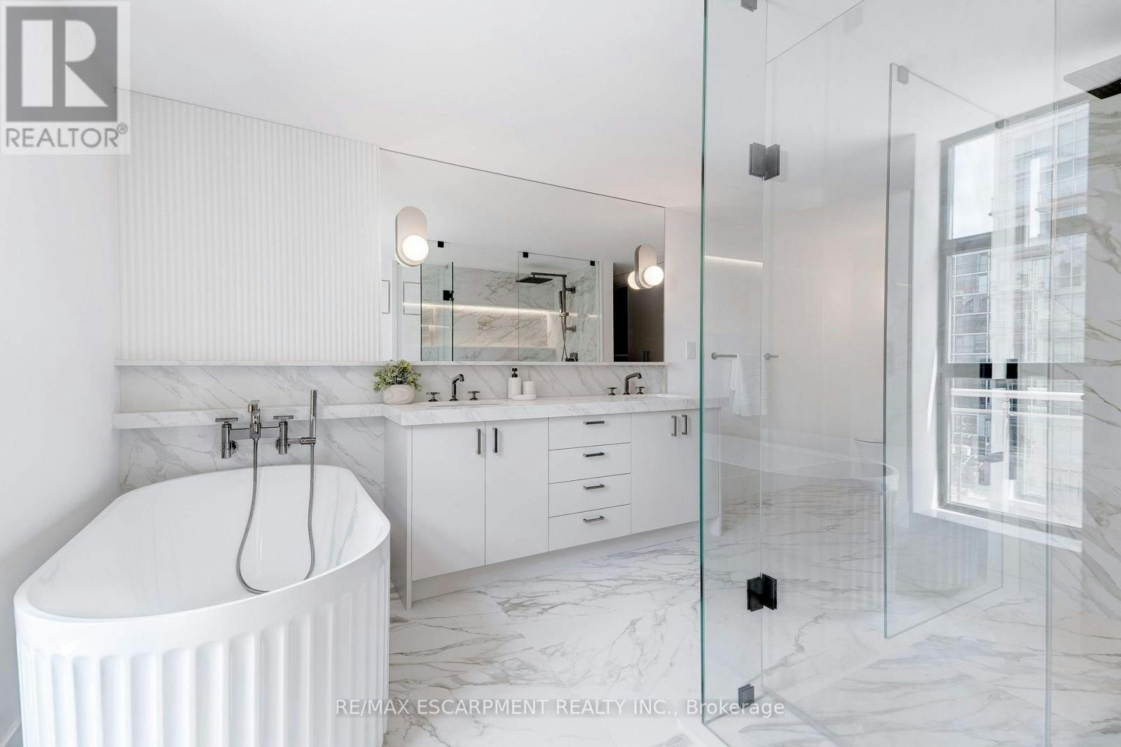 PH1-20 Niagara Street, Toronto, ON, M5V 3L8 - 21