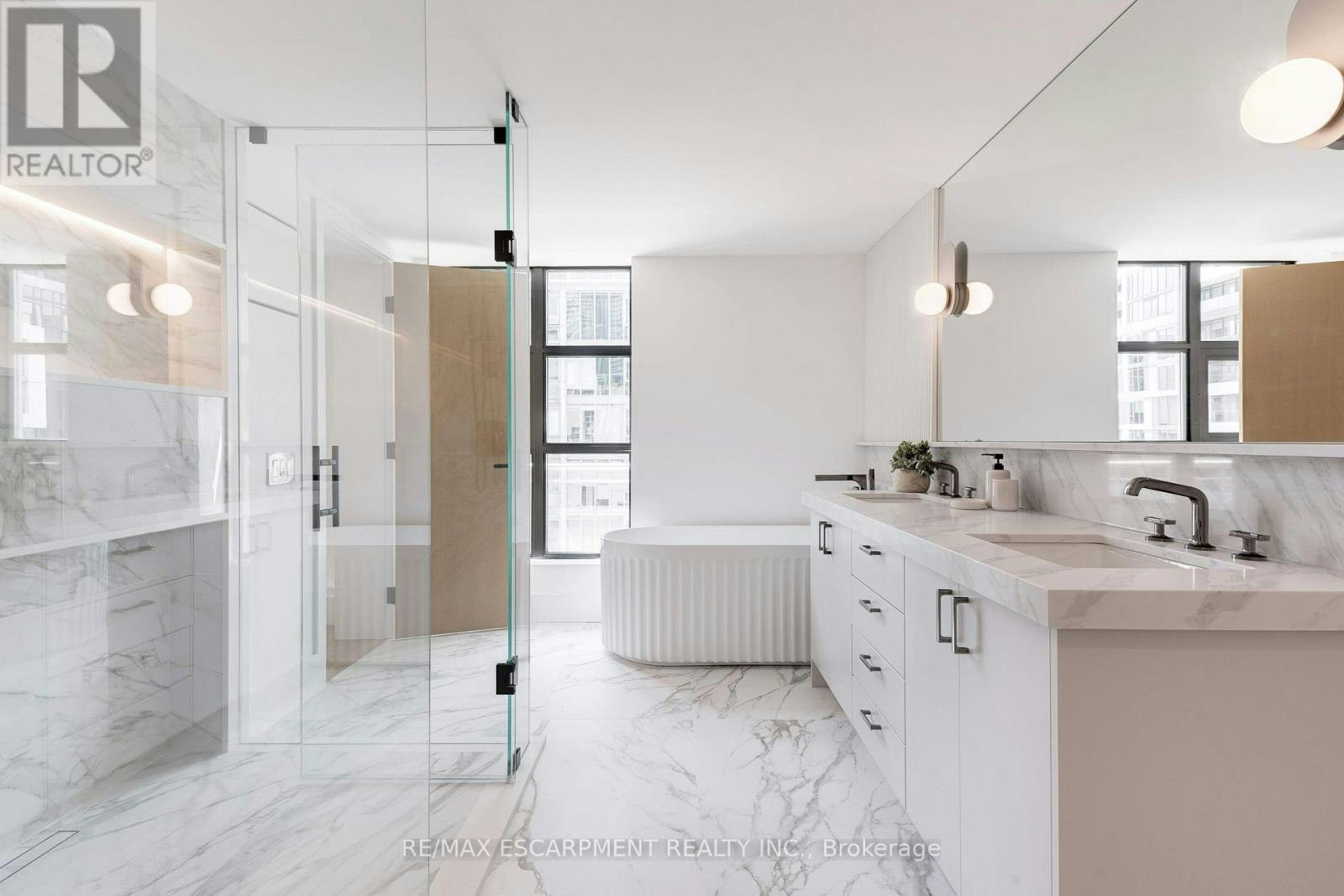 PH1-20 Niagara Street, Toronto, ON, M5V 3L8 - 23