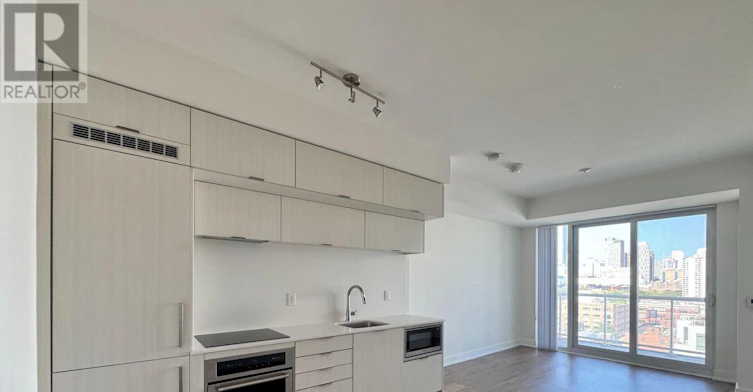 1111-80 Vanauley Street, Toronto, ON, M5T 0C9