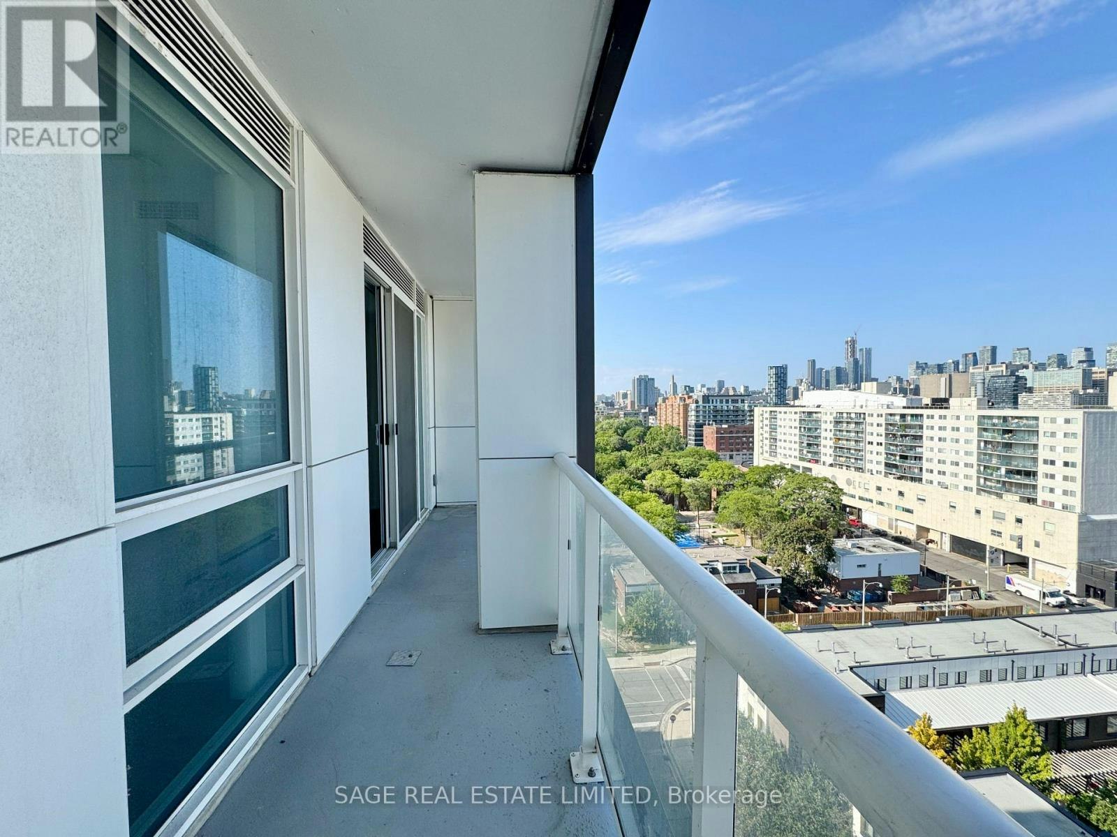 1111-80 Vanauley Street, Toronto, ON, M5T 0C9 - 22