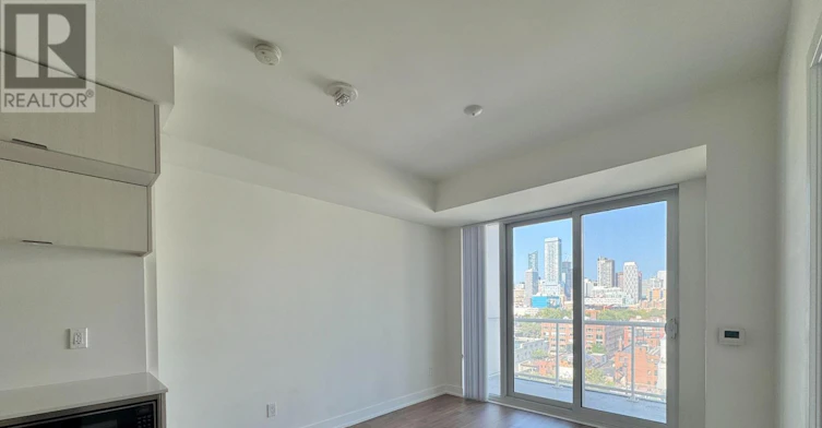 1111-80 Vanauley Street, Toronto, ON, M5T 0C9 - 16