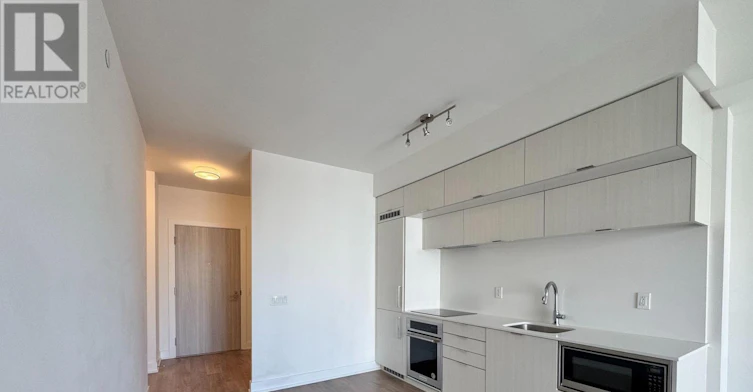 1111-80 Vanauley Street, Toronto, ON, M5T 0C9 - 9