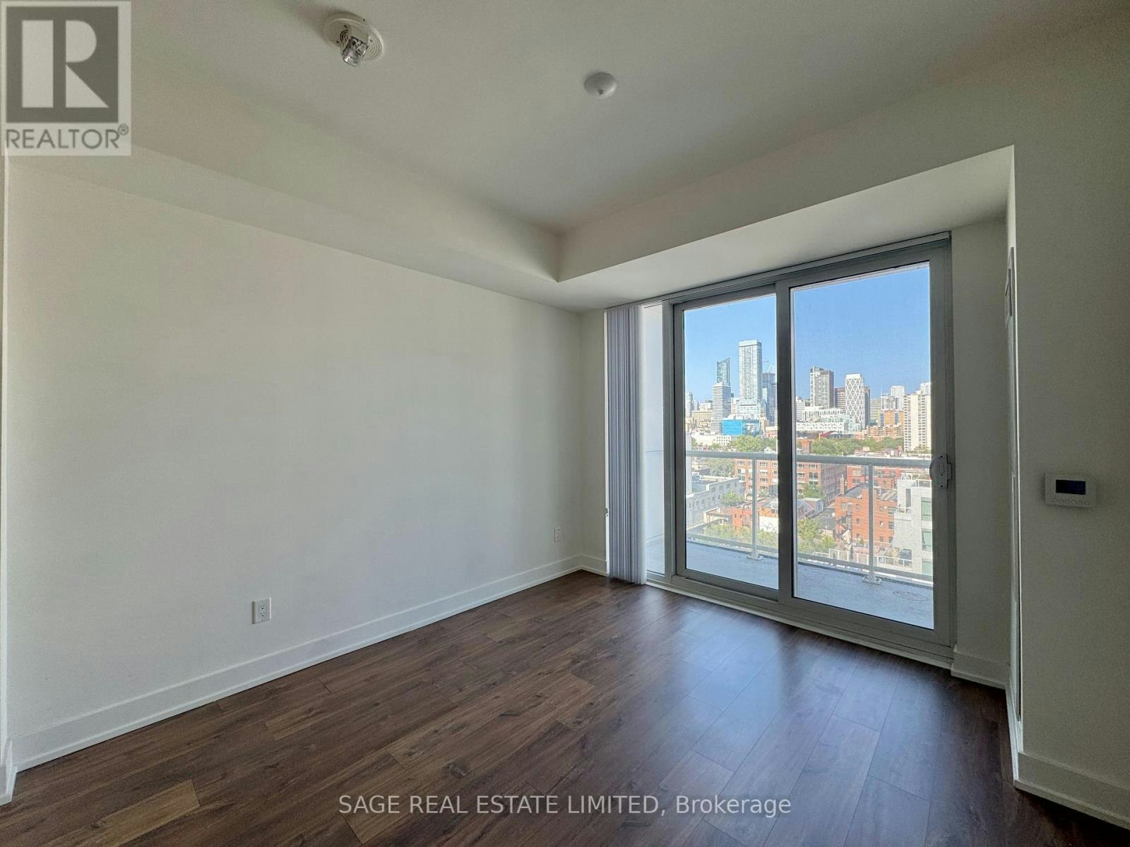 1111-80 Vanauley Street, Toronto, ON, M5T 0C9 - 14