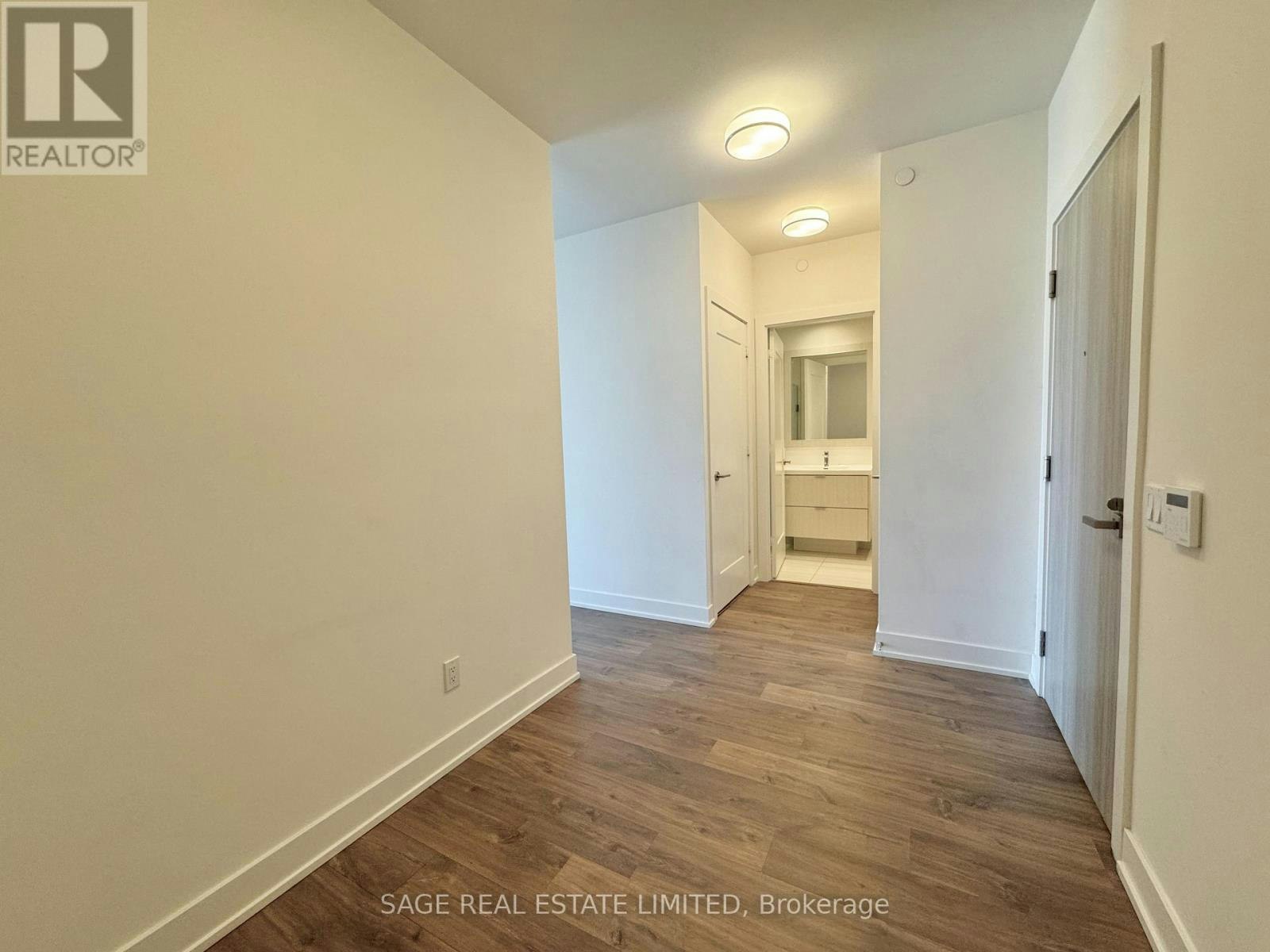 1111-80 Vanauley Street, Toronto, ON, M5T 0C9 - 3
