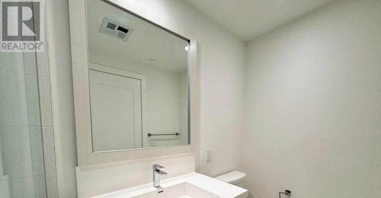 1111-80 Vanauley Street, Toronto, ON, M5T 0C9 - 8