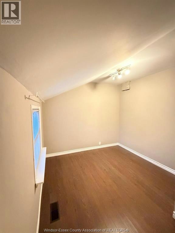 MAIN-222 Gladstone Avenue, Windsor, ON, N9A 2P7 - 11