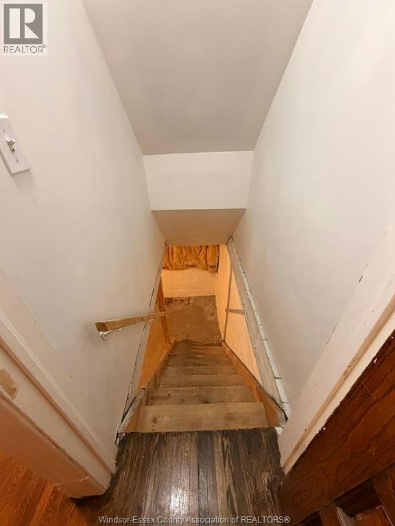MAIN-222 Gladstone Avenue, Windsor, ON, N9A 2P7 - 12