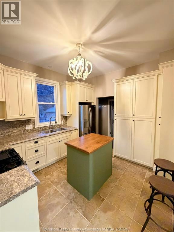 MAIN-222 Gladstone Avenue, Windsor, ON, N9A 2P7 - 10