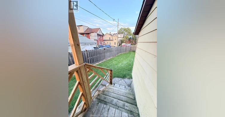 MAIN-222 Gladstone Avenue, Windsor, ON, N9A 2P7 - 15