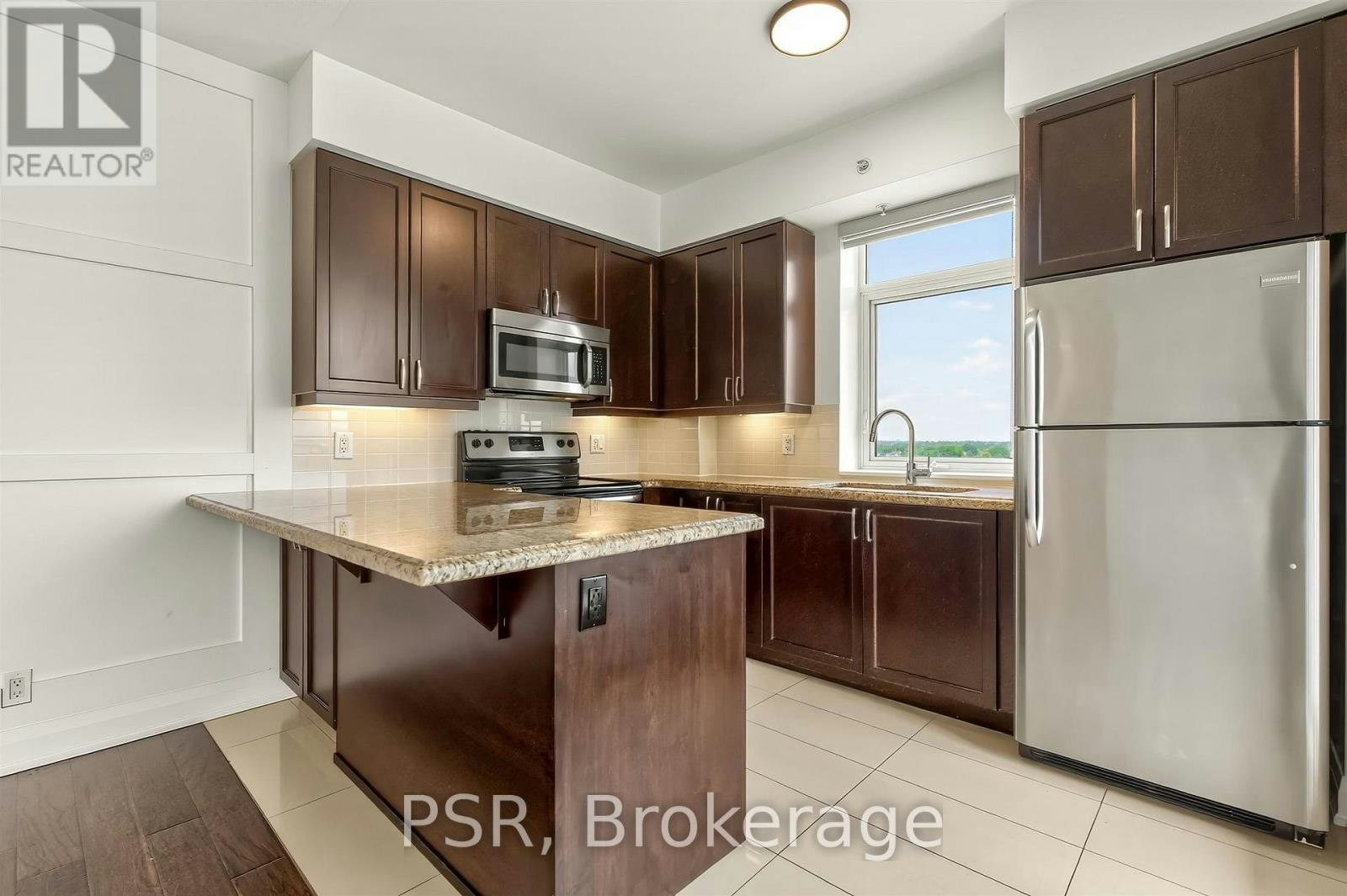 717-12 Woodstream Boulevard, Vaughan, ON, L4L 8C3 - 12