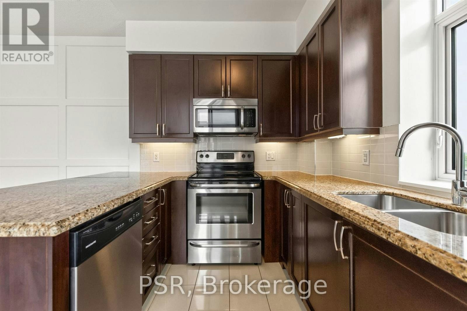 717-12 Woodstream Boulevard, Vaughan, ON, L4L 8C3 - 14