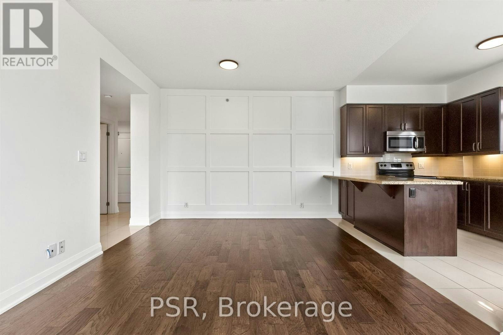 717-12 Woodstream Boulevard, Vaughan, ON, L4L 8C3 - 10