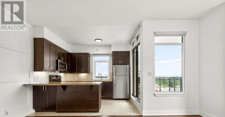 717-12 Woodstream Boulevard, Vaughan, ON, L4L 8C3 - 11