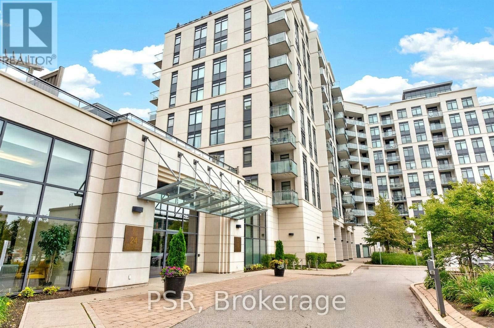 717-12 Woodstream Boulevard, Vaughan, ON, L4L 8C3 - 2