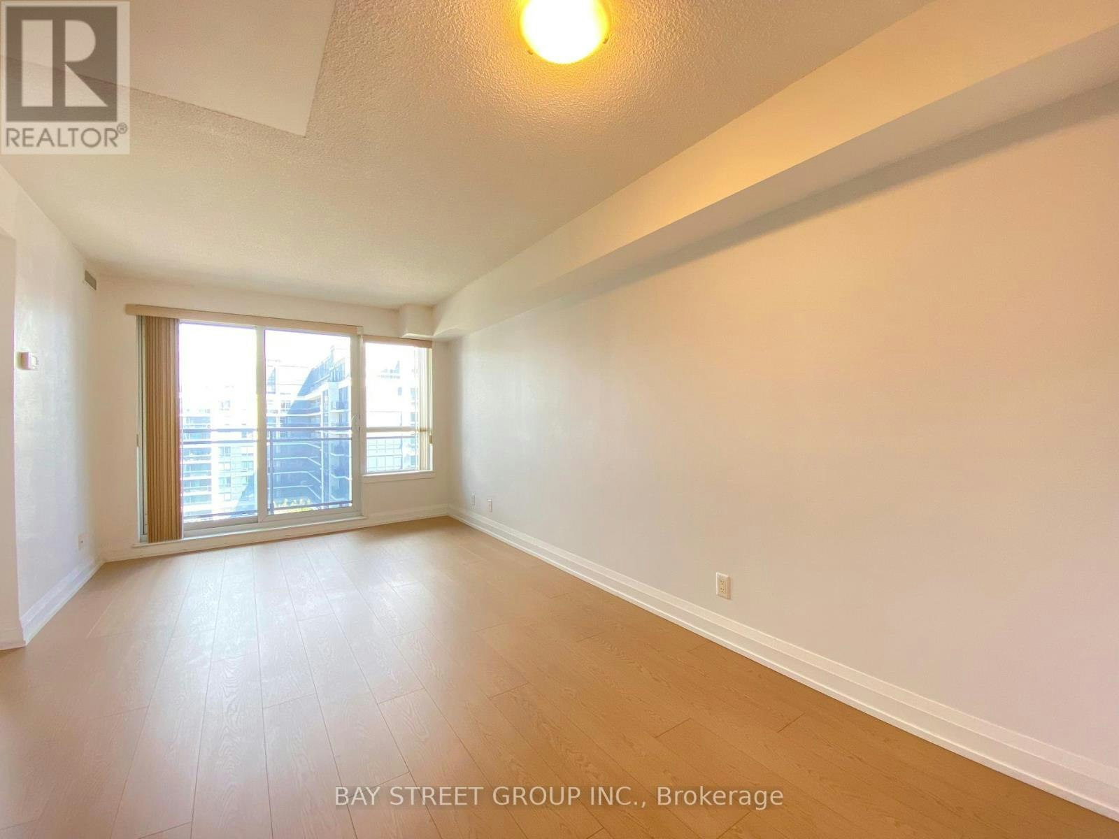 925-370 7 Highway E, Richmond Hill, ON, L4B 0C4 - 10