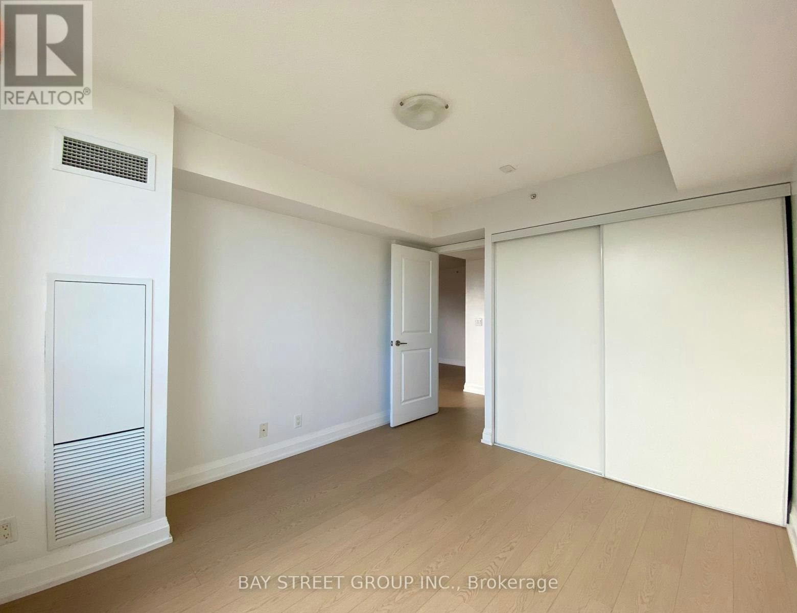 925-370 7 Highway E, Richmond Hill, ON, L4B 0C4 - 13