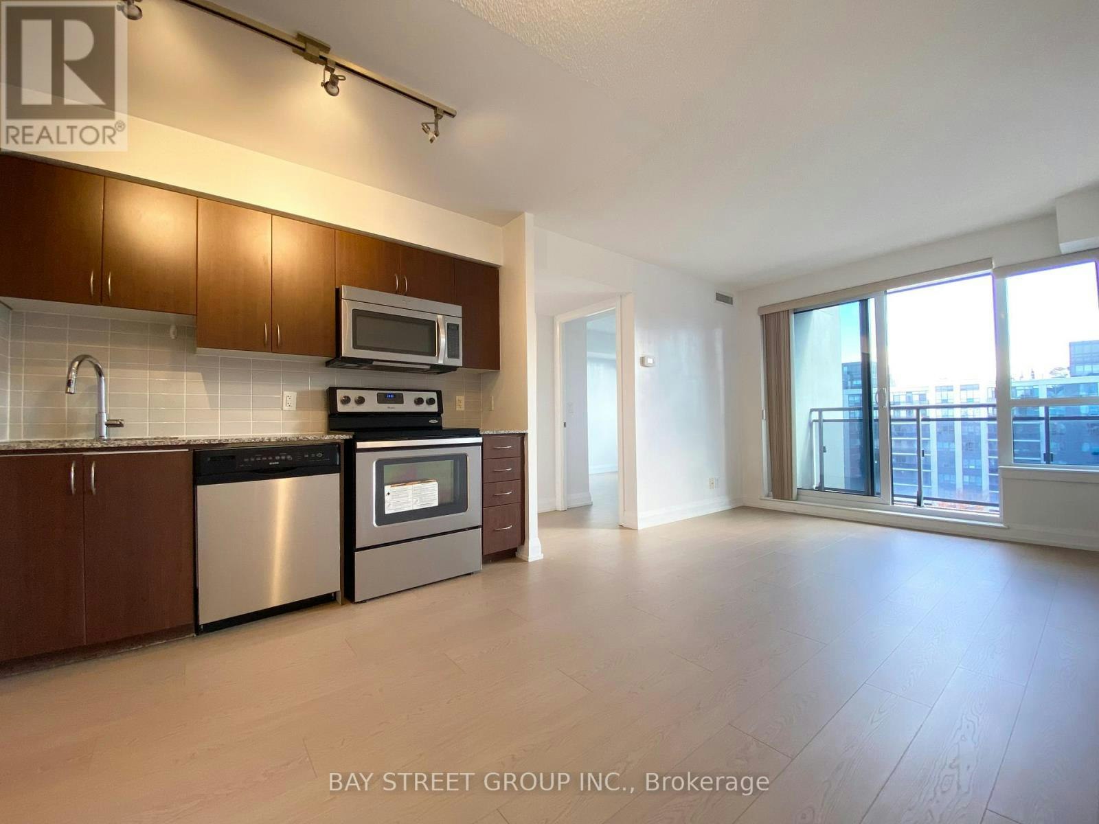 925-370 7 Highway E, Richmond Hill, ON, L4B 0C4 - 8