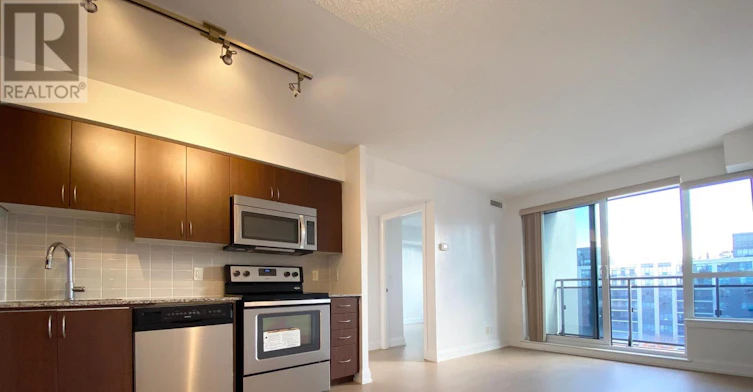 925-370 7 Highway E, Richmond Hill, ON, L4B 0C4 - 8