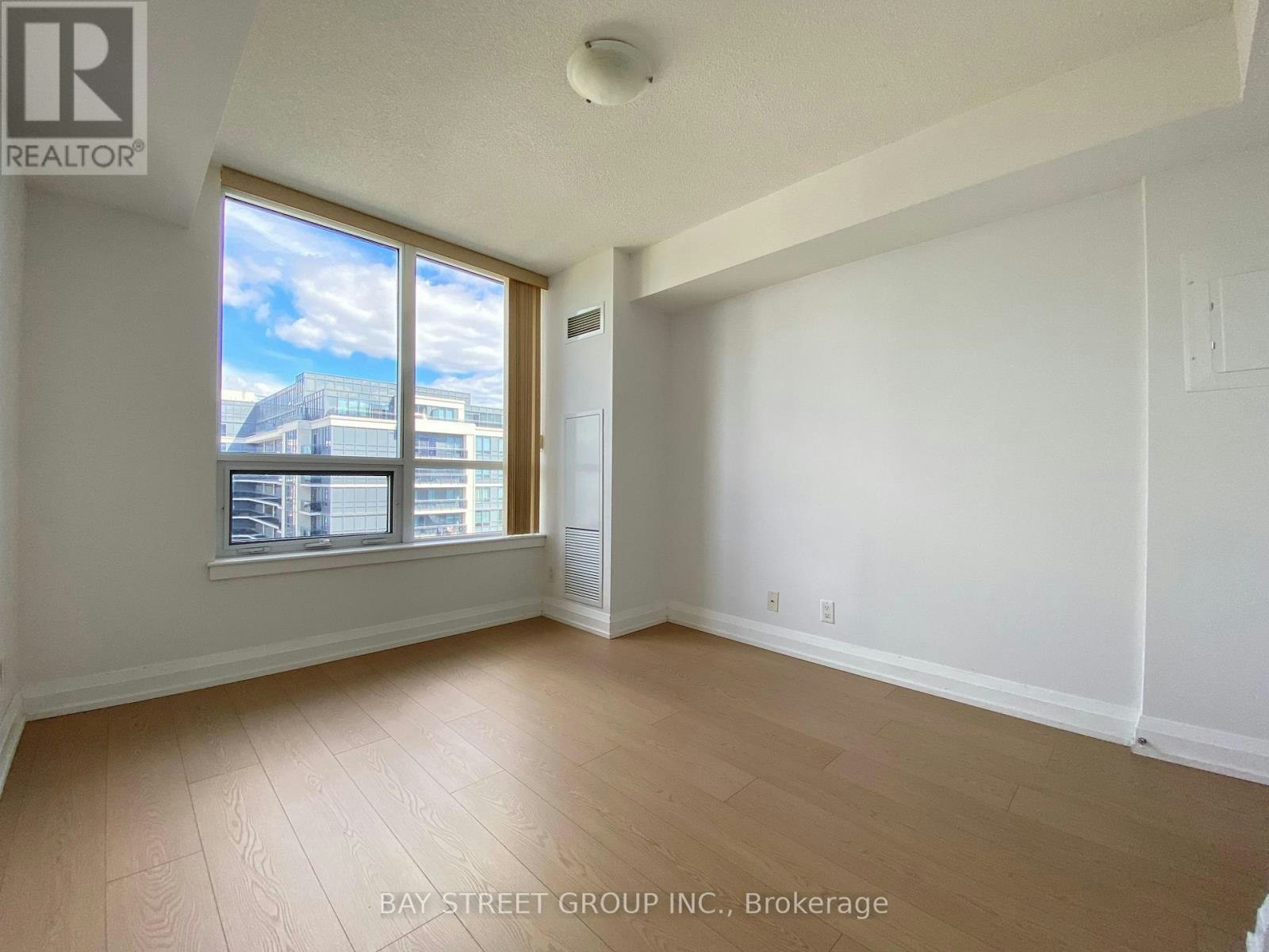925-370 7 Highway E, Richmond Hill, ON, L4B 0C4 - 14