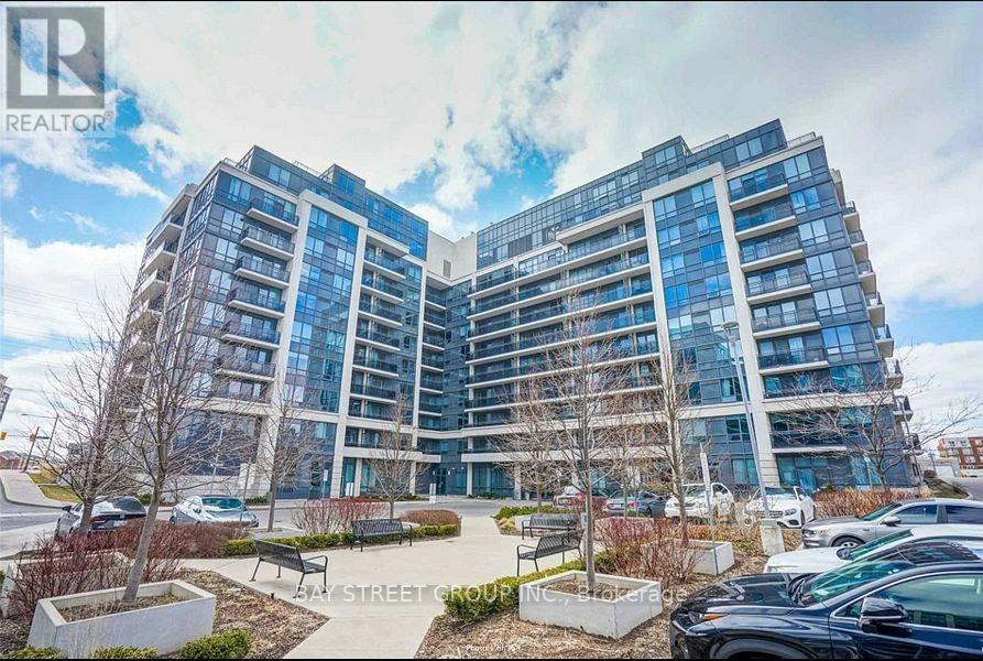 925-370 7 Highway E, Richmond Hill, ON, L4B 0C4