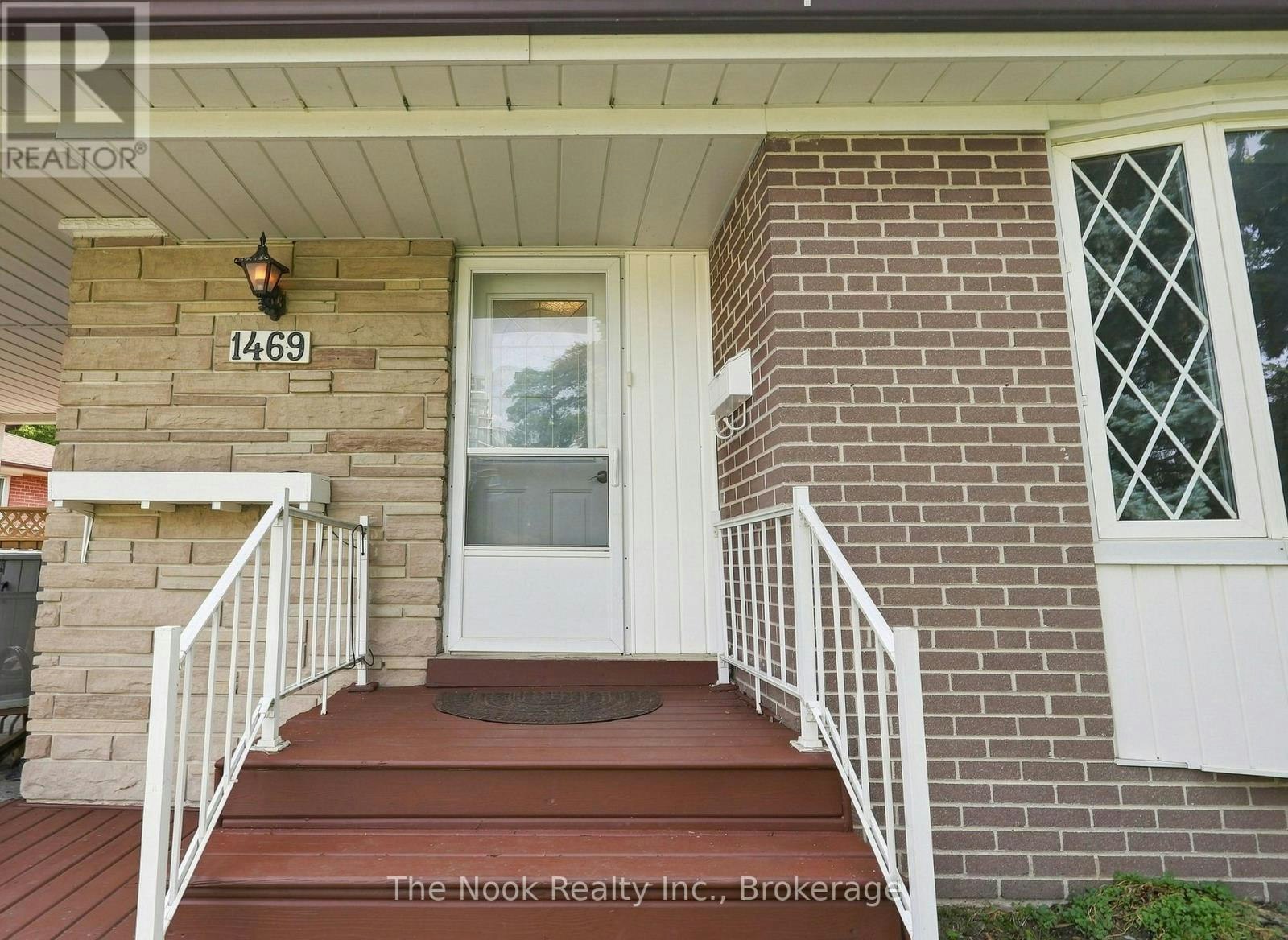MAIN FLOOR-1469 Drava Street, Pickering, ON, L1W 1K2 - 3