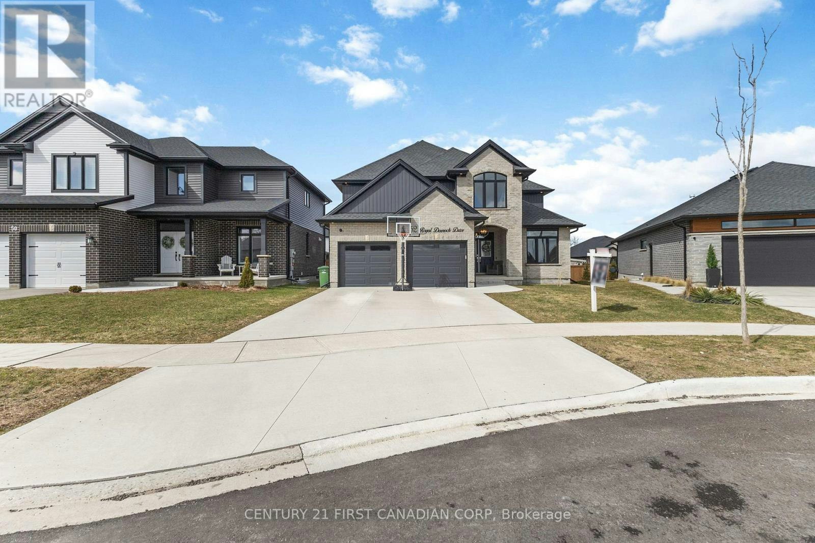 52 Royal Dornoch Drive, St. Thomas, ON, N5R 0K3