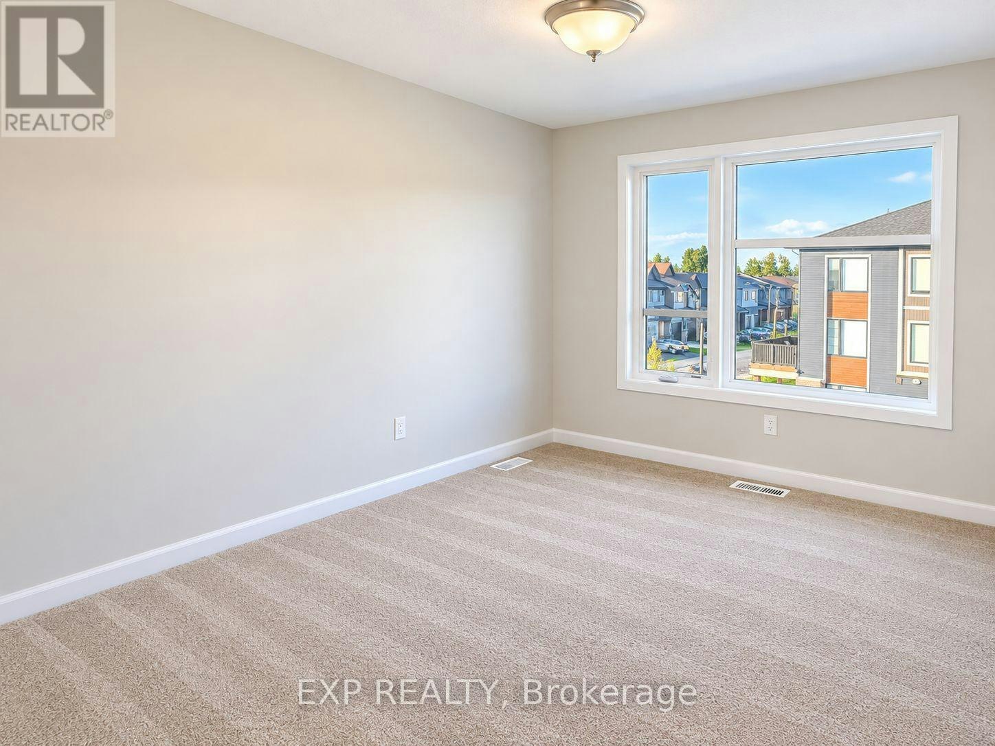 202 Visionary Lane N, Ottawa, ON, K2W 0M2 - 12
