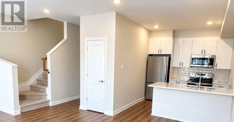 202 Visionary Lane N, Ottawa, ON, K2W 0M2 - 6