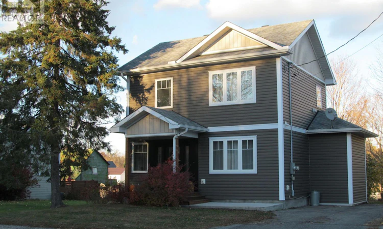 20 Burnstown Road