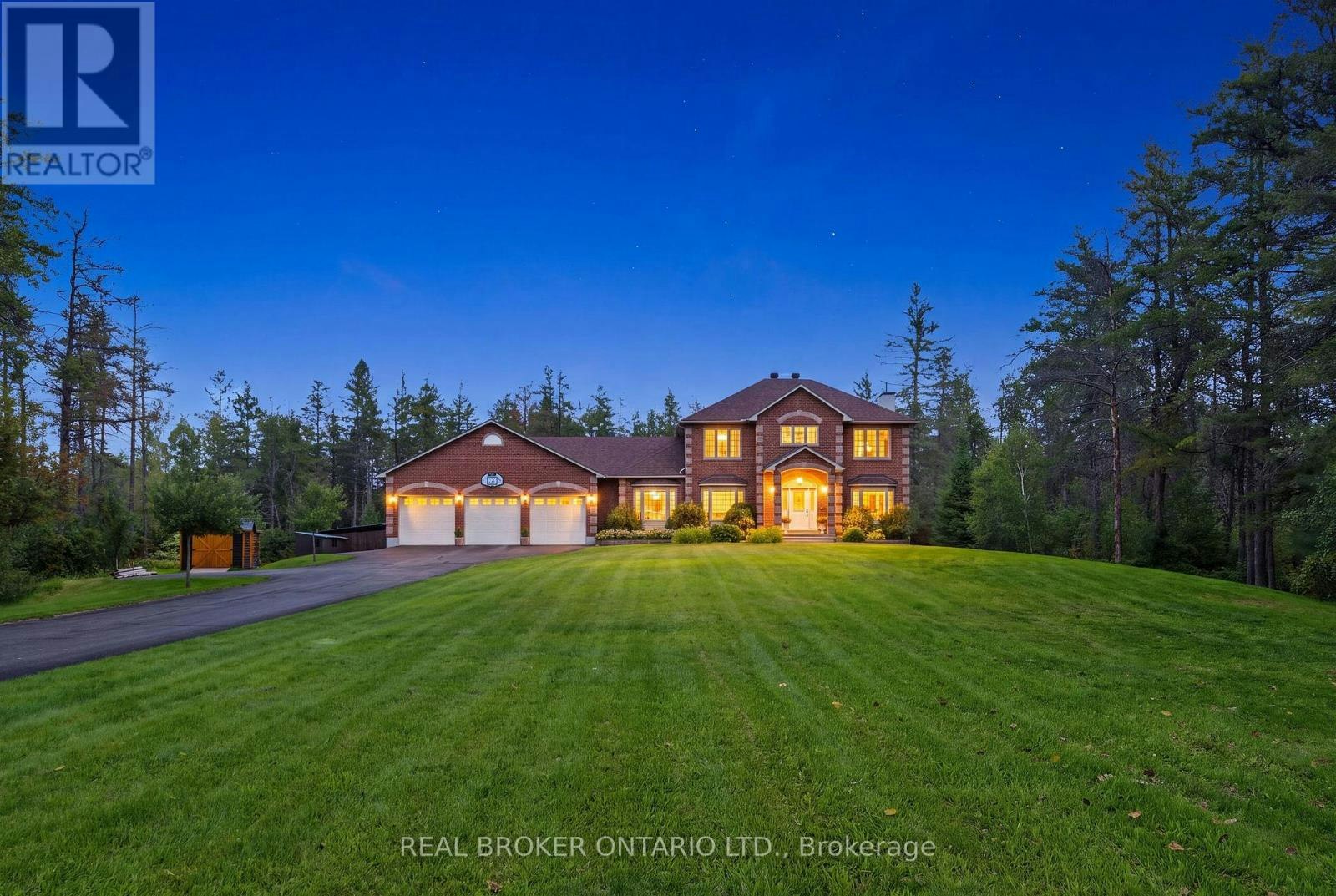 177 Grey Fox Drive, Ottawa, ON, K0A 1L0