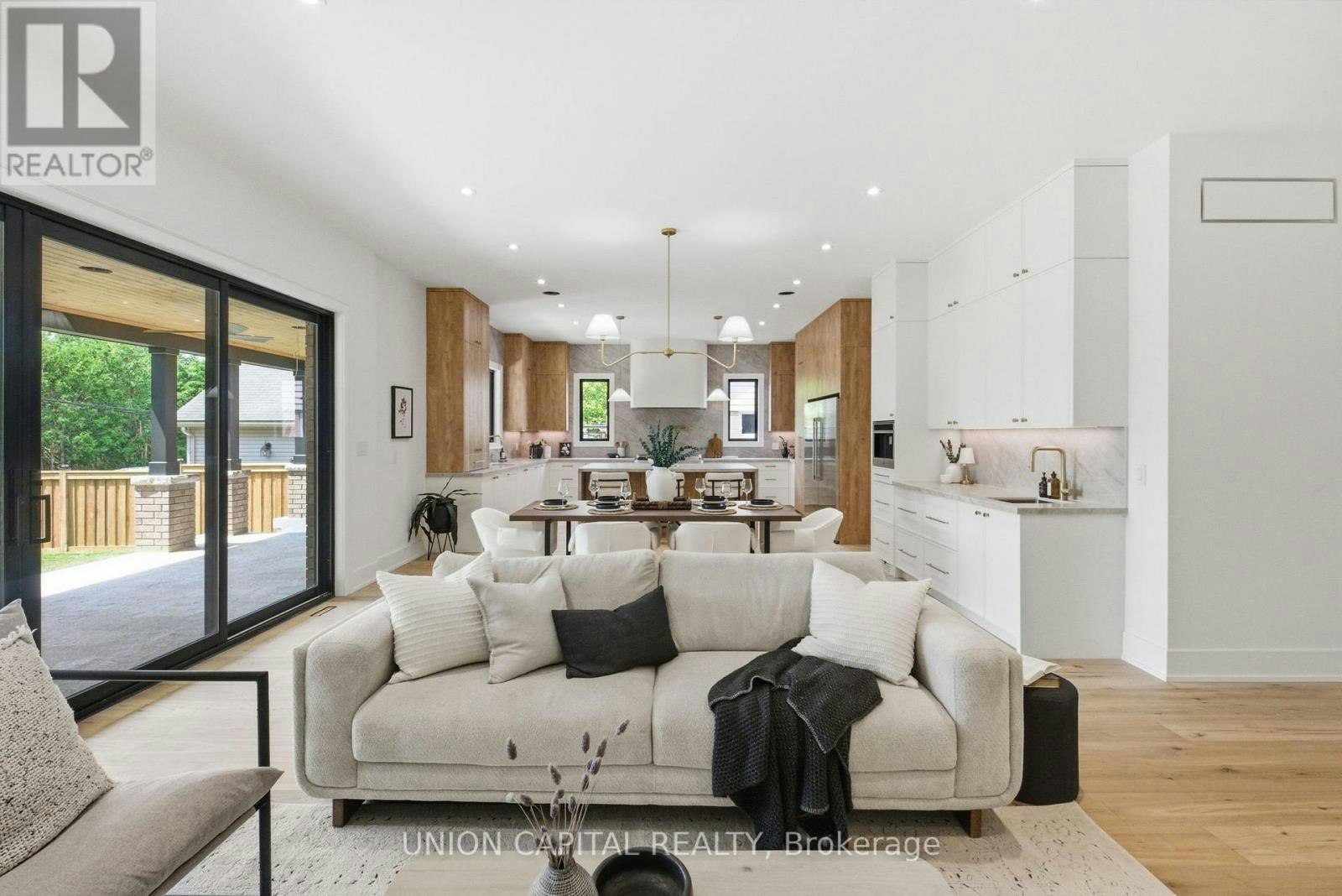 106 Hawthorn Avenue, Whitchurch-Stouffville, ON, L4A 4S9
