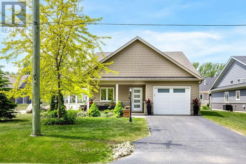 43 Napier Street W, Blue Mountains, ON, N0H 2P0